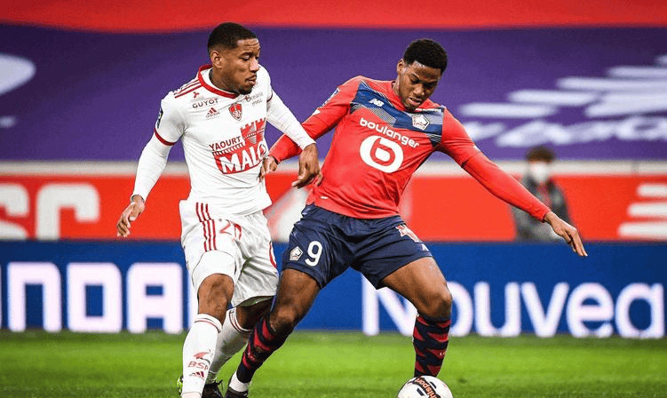 詹姆斯的 詹姆斯的